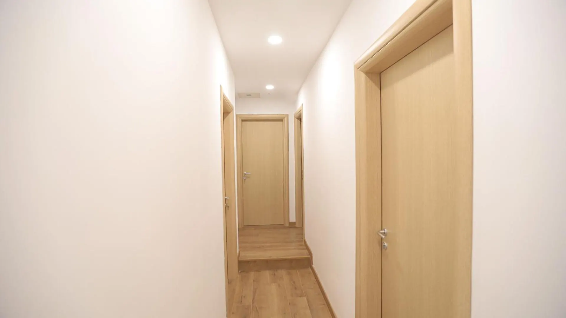 Bed and Breakfast Nidum Harmony Tirana