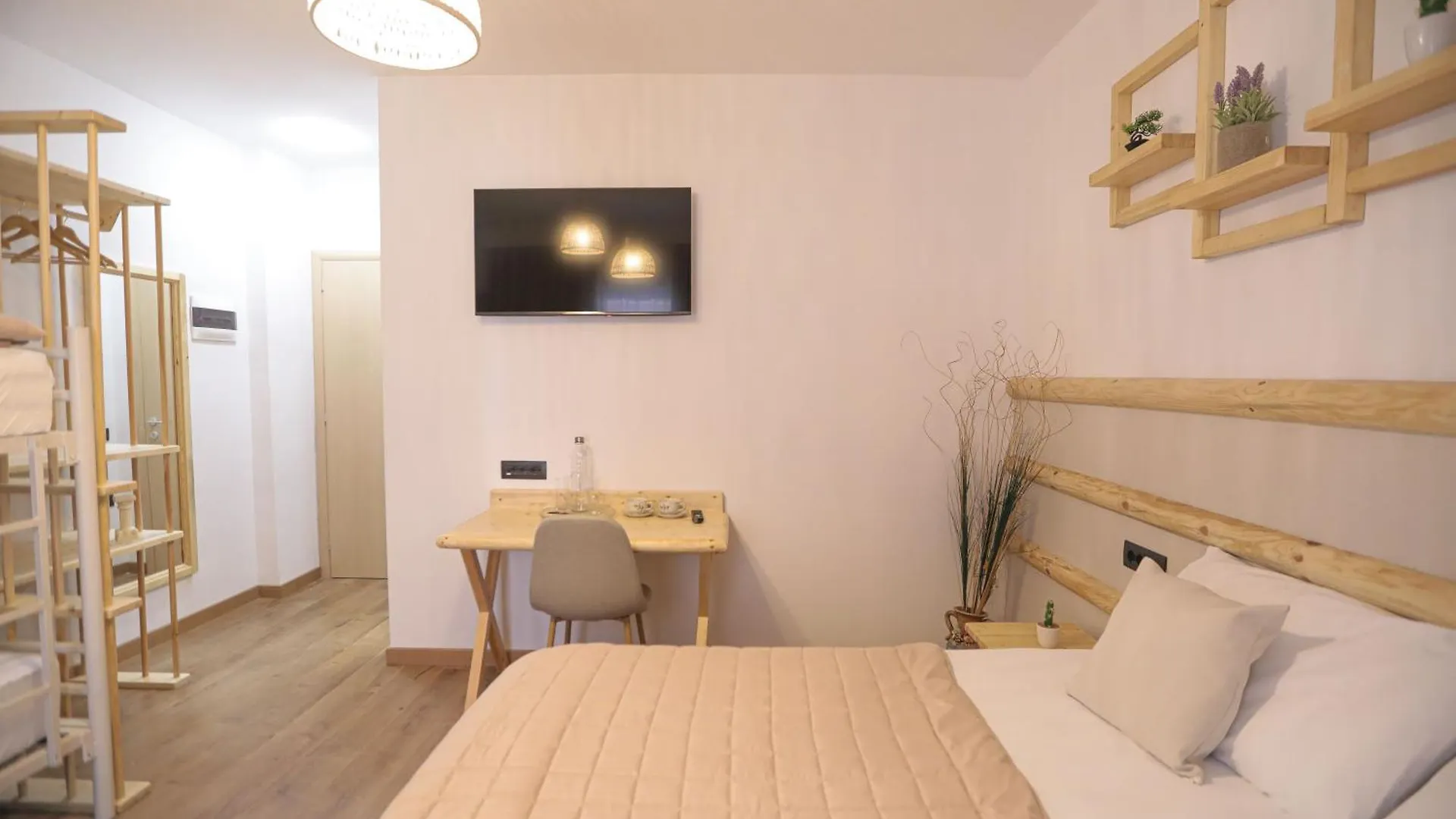 Bed and Breakfast Nidum Harmony Tirana