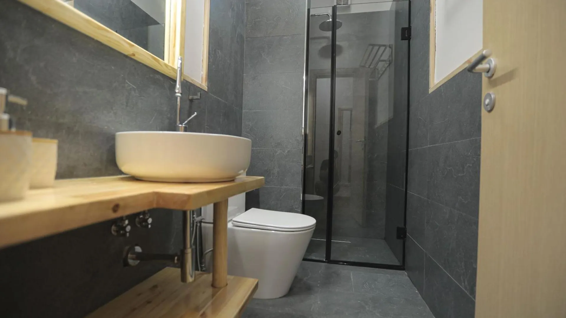 Bed & Breakfast Bed and Breakfast Nidum Harmony Tirana Albánie